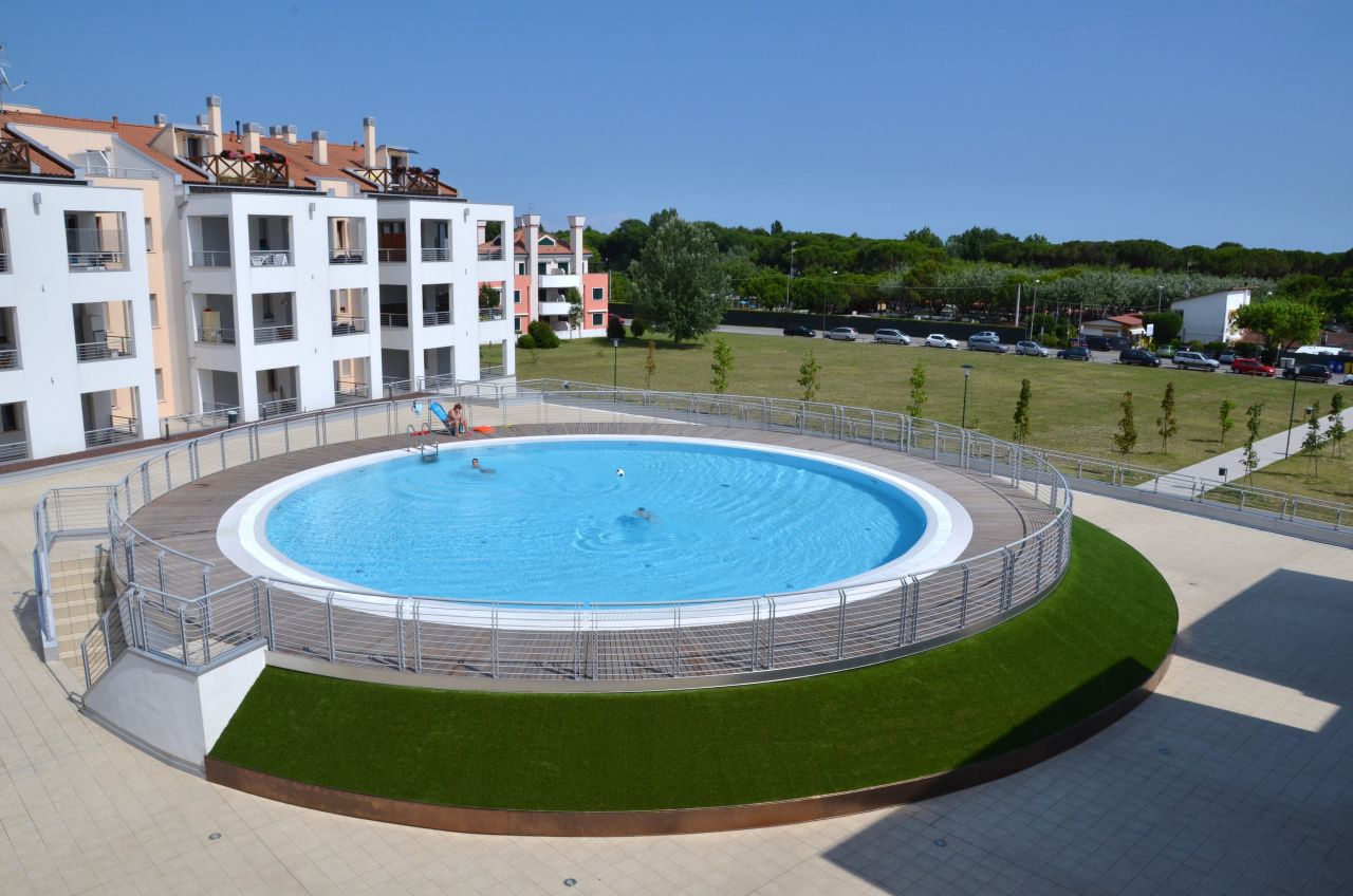 Pool Pool
